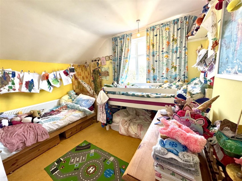 Images for Castleton Avenue, Barnehurst