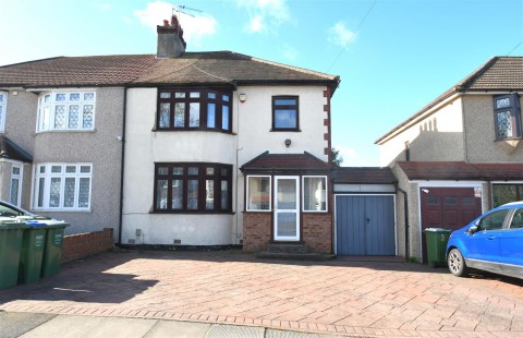 View Full Details for Fairlawn Avenue, Bexleyheath