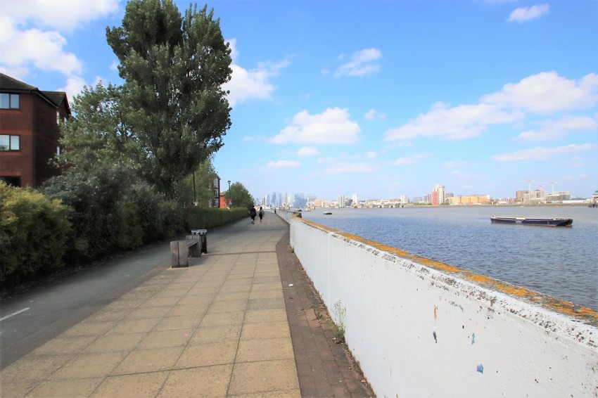Images for Harlinger Street, Woolwich