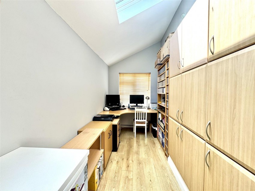 Images for Normanhurst Avenue, Bexleyheath