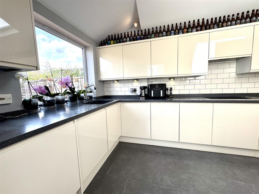 Images for Normanhurst Avenue, Bexleyheath