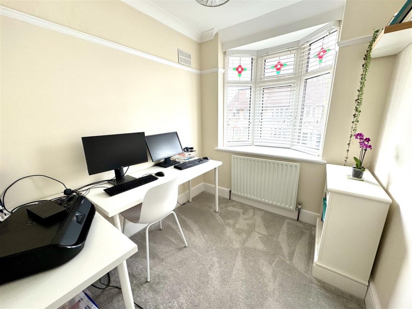 Images for Oakhurst Avenue, Bexleyheath