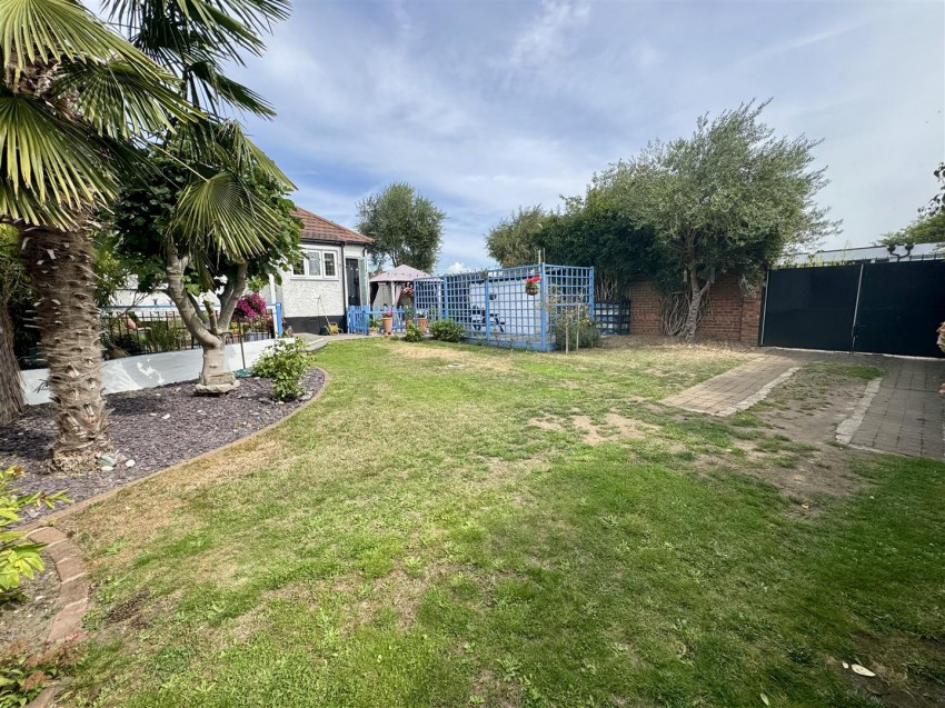 Images for King Harolds Way, Bexleyheath