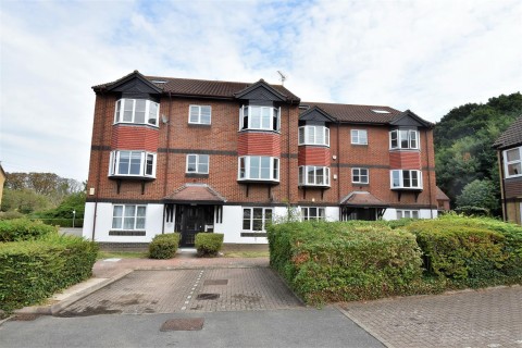 View Full Details for Heatherbank Close, Crayford, nr Dartford