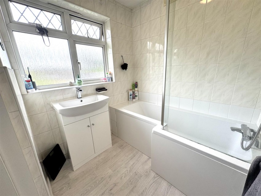 Images for Midhurst Hill, Bexleyheath