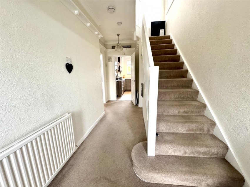 Images for Midhurst Hill, Bexleyheath