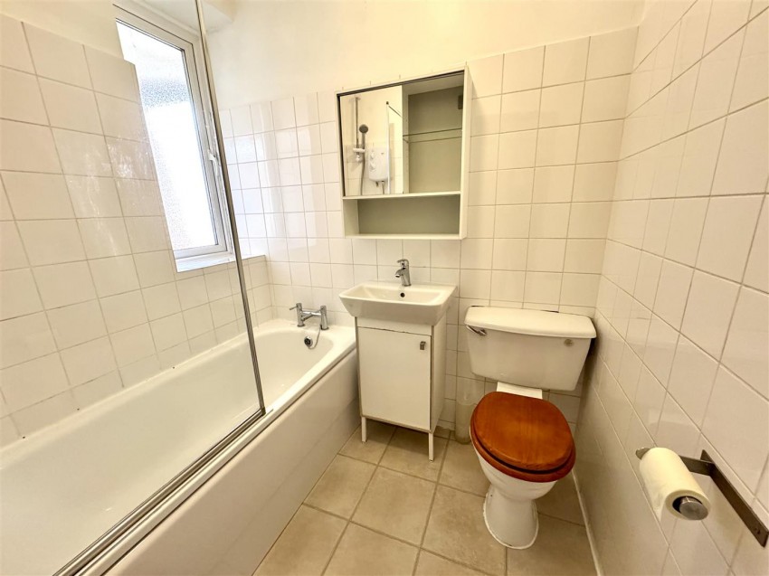 Images for Liskeard Gardens, London, SE3