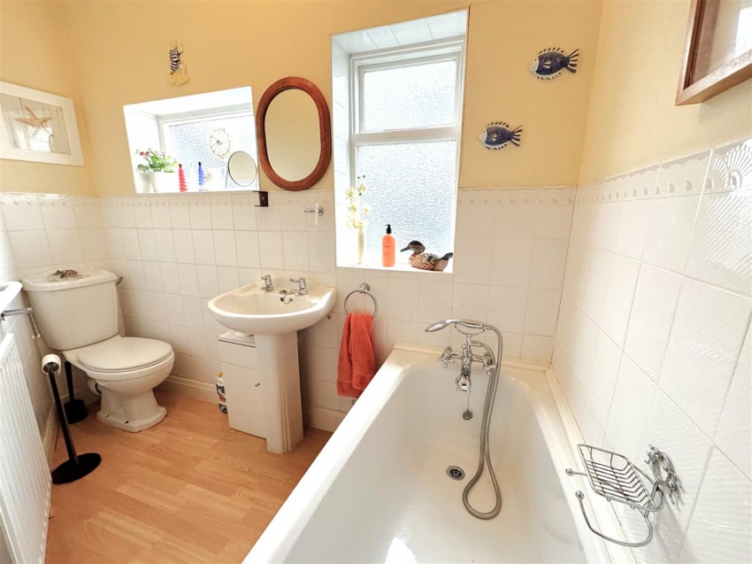 Images for Orchard Avenue, Belvedere