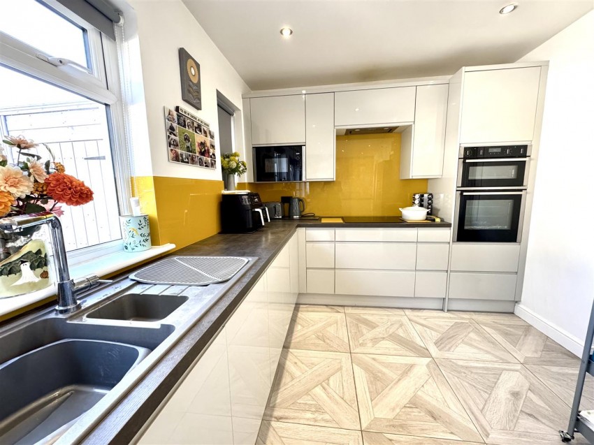 Images for Harlington Road, Bexleyheath