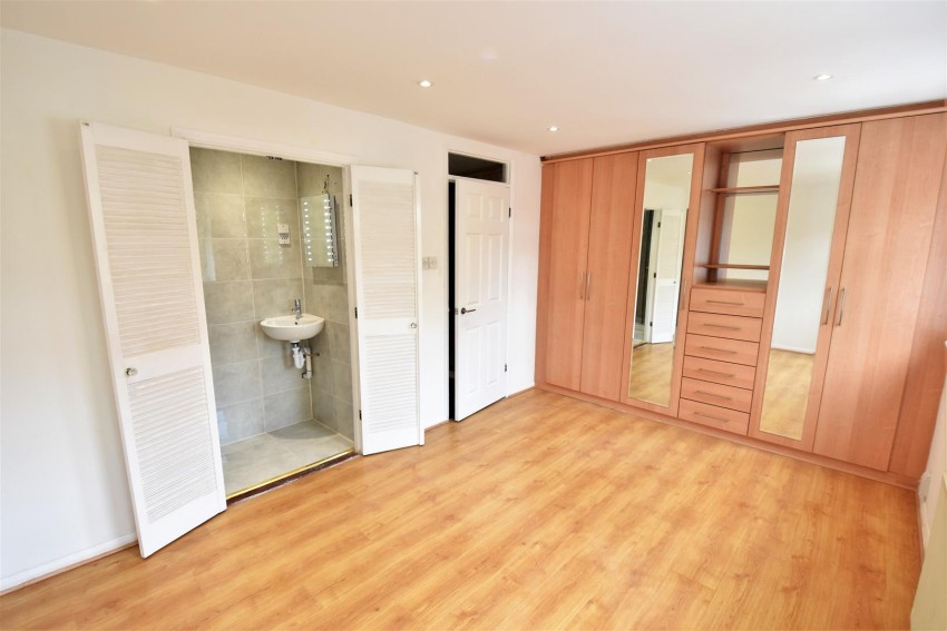 Images for Gainsborough Square, Bexleyheath
