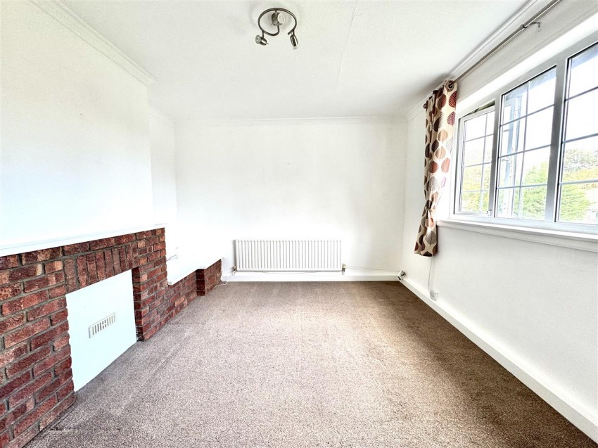 Images for Three Corners, Barnehurst