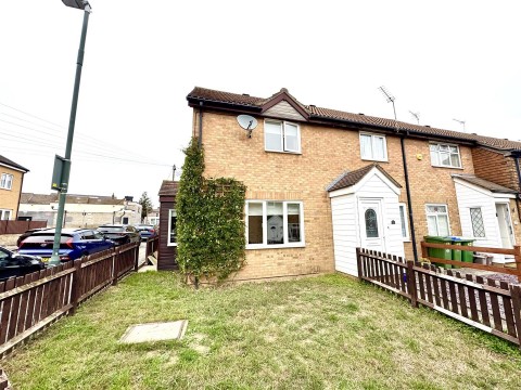 View Full Details for Cheshunt Road, Belvedere Village