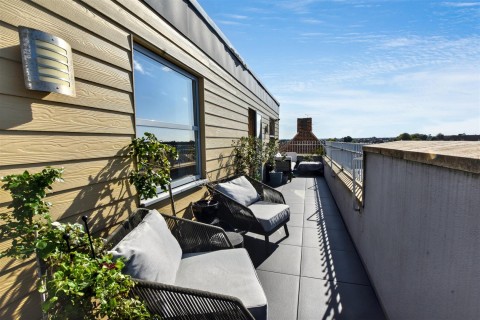 View Full Details for Upper Wickham Lane, Welling