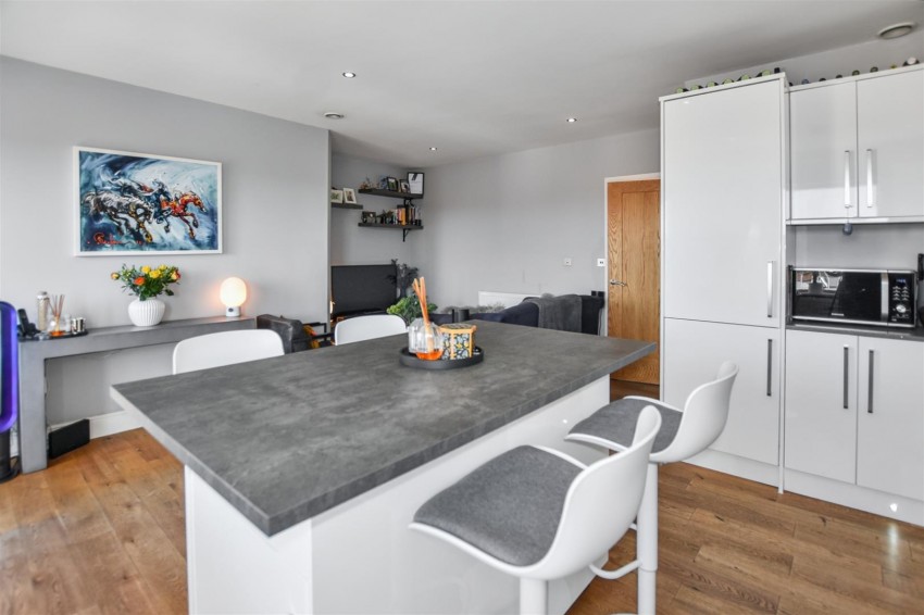 Images for Upper Wickham Lane, Welling