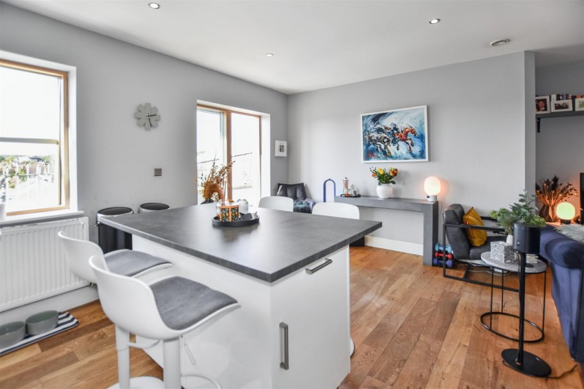 Images for Upper Wickham Lane, Welling