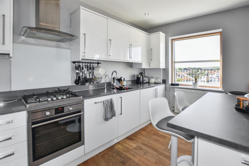 Images for Upper Wickham Lane, Welling