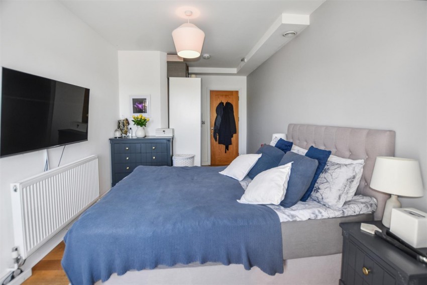 Images for Upper Wickham Lane, Welling