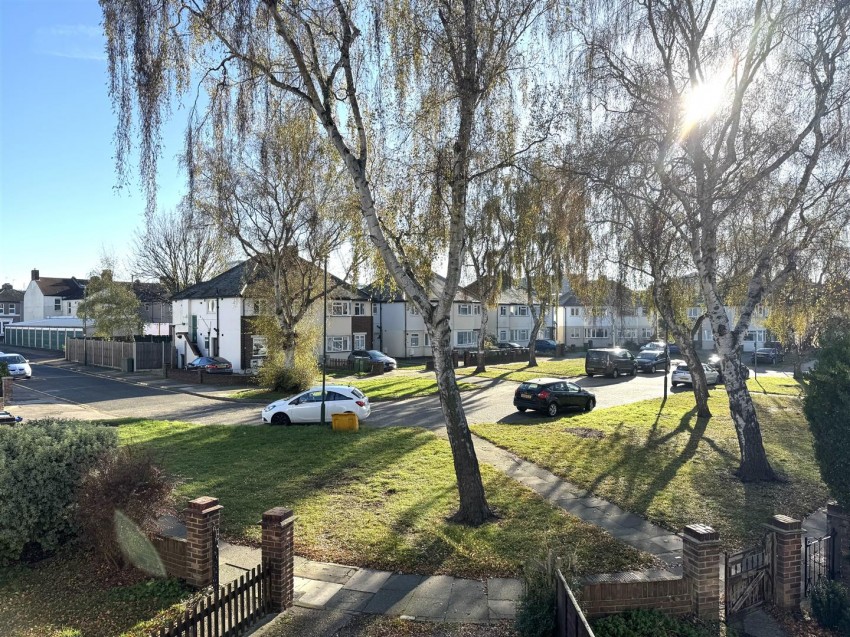 Images for Russell Close, Bexleyheath