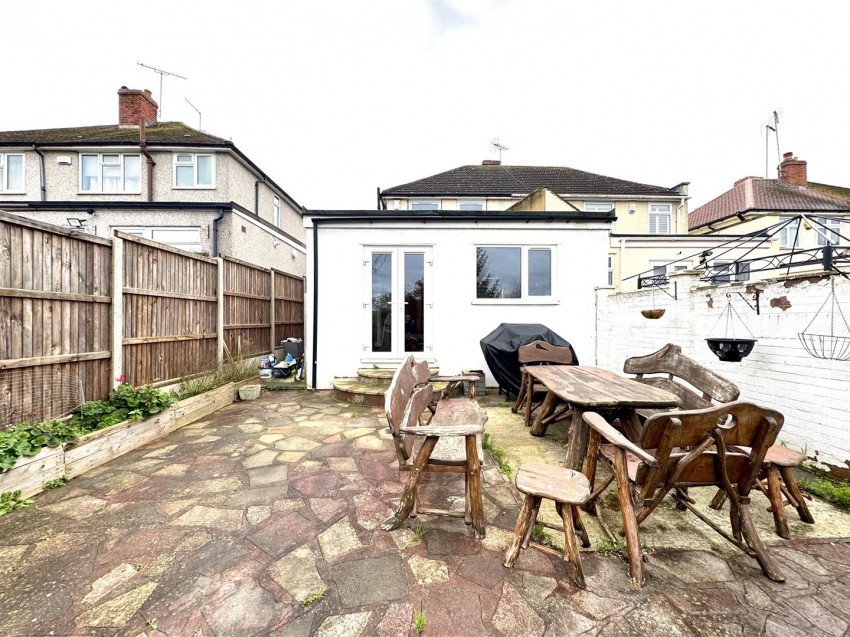 Images for Holmsdale Grove, Bexleyheath