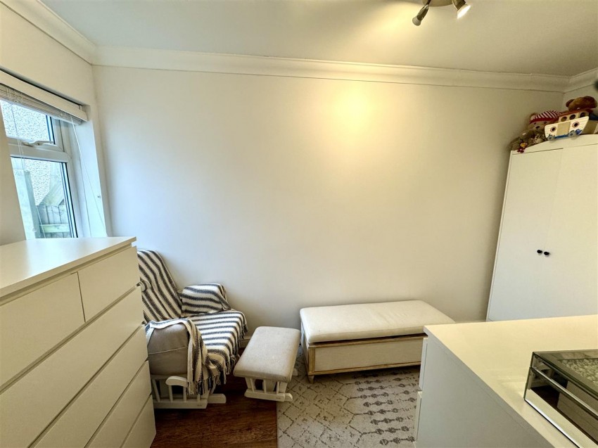 Images for Holmsdale Grove, Bexleyheath