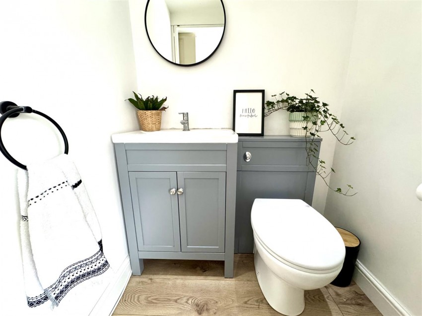 Images for Holmsdale Grove, Bexleyheath