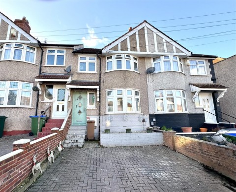 View Full Details for Collindale Avenue, Erith