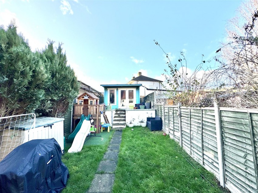 Images for Collindale Avenue, Erith