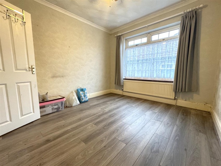 Images for Veroan Road, Bexleyheath