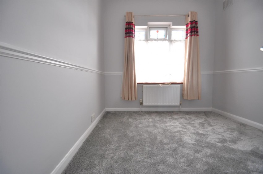 Images for Hythe Avenue, Bexleyheath