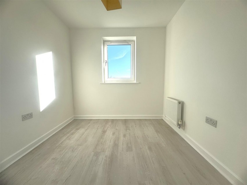 Images for Little Red Walk, Dartford