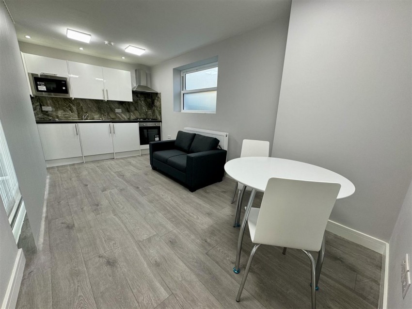 Images for Harcourt Road, Bexleyheath