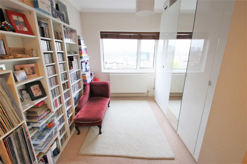 Images for Elstree Gardens, Belvedere