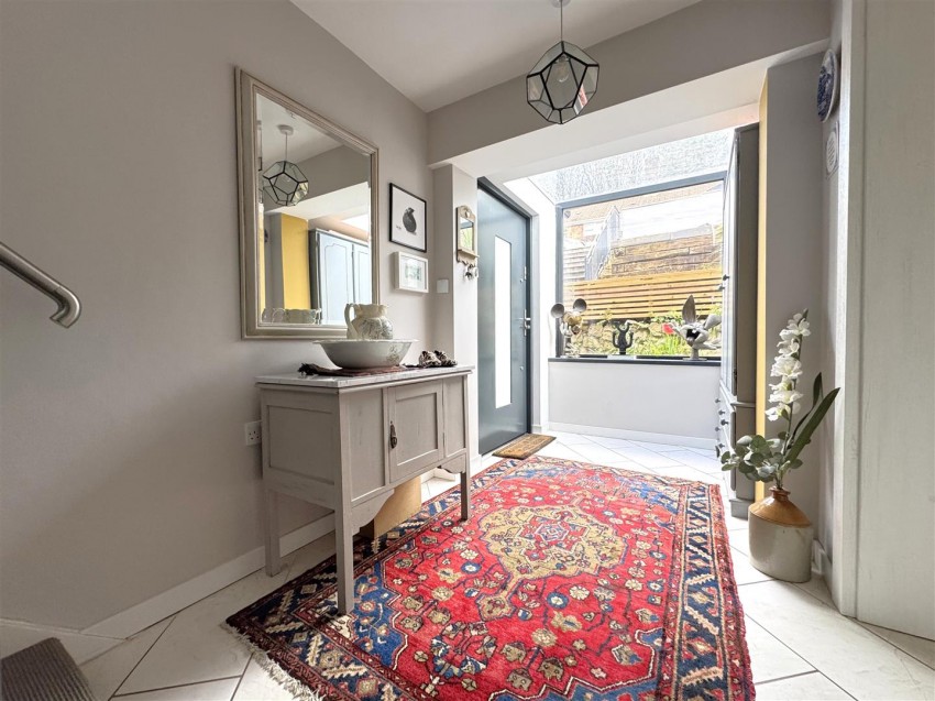 Images for Broom Mead, Bexleyheath