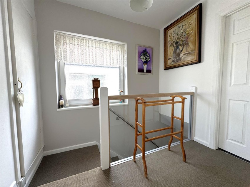 Images for Broom Mead, Bexleyheath