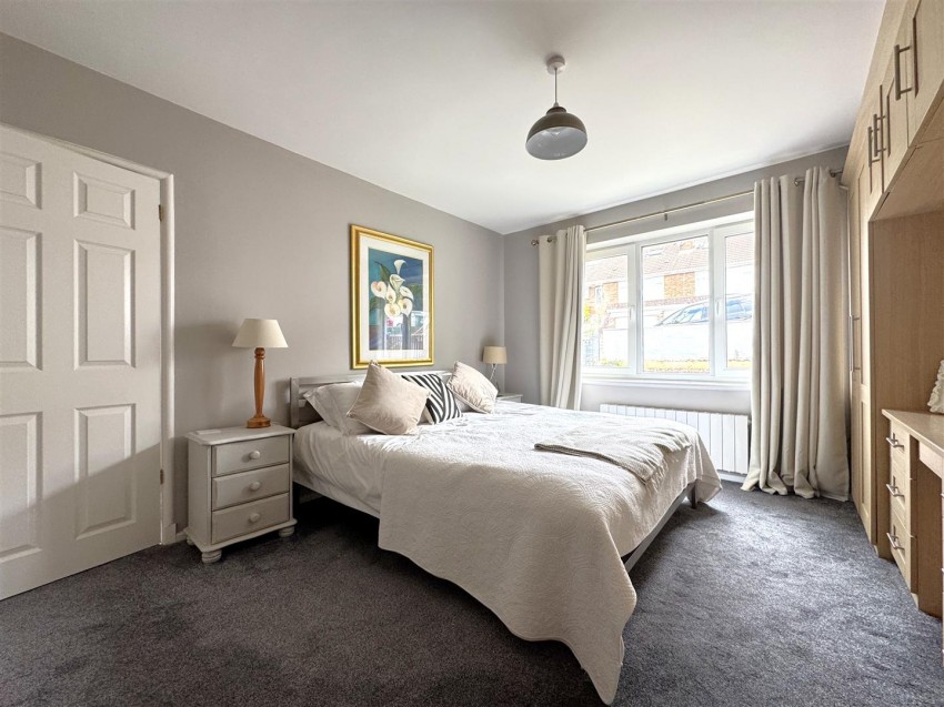 Images for Broom Mead, Bexleyheath