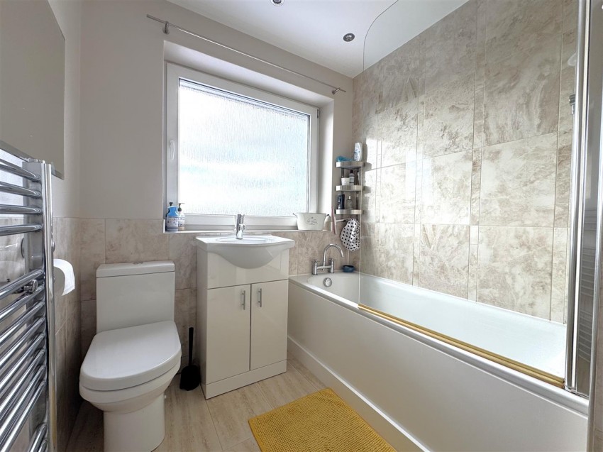 Images for Broom Mead, Bexleyheath