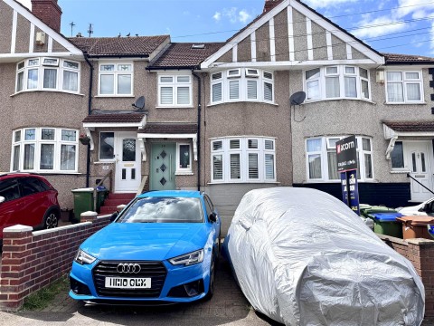 View Full Details for Collindale Avenue, Erith