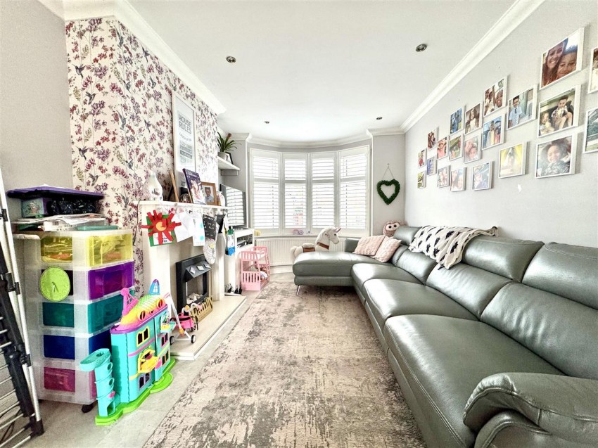 Images for Collindale Avenue, Erith