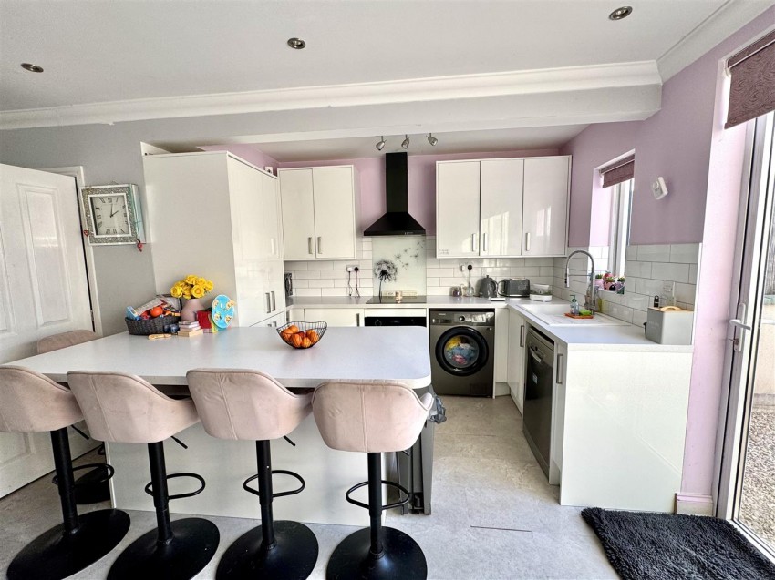Images for Collindale Avenue, Erith