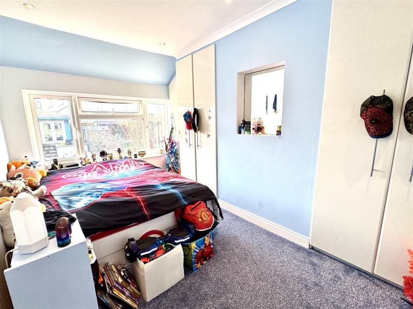 Images for Collindale Avenue, Erith
