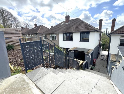View Full Details for Broom Mead, Bexleyheath