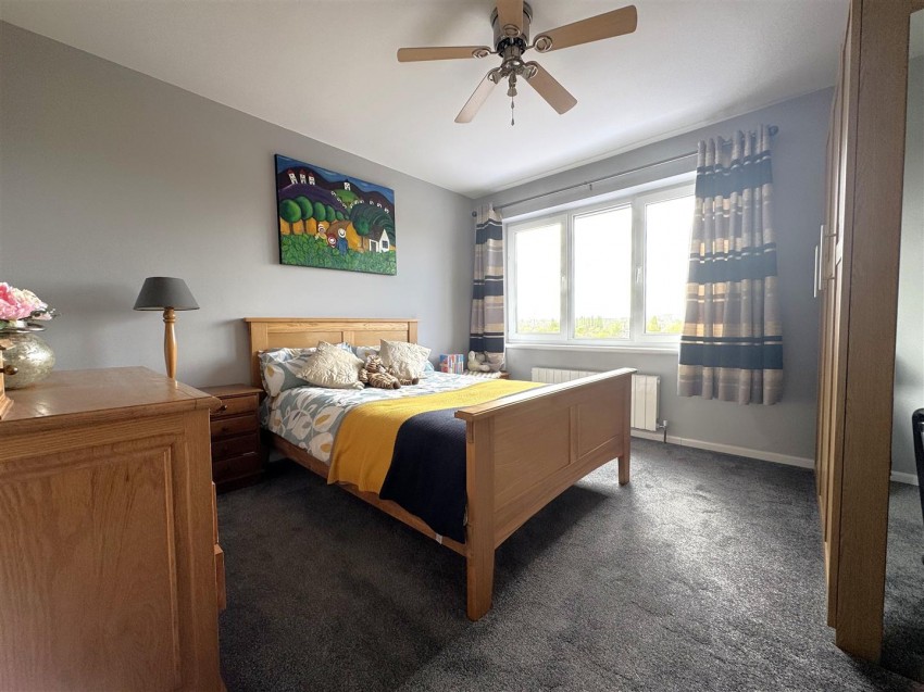 Images for Broom Mead, Bexleyheath