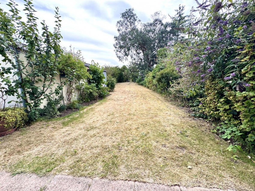 Images for Oakhurst Avenue, Bexleyheath