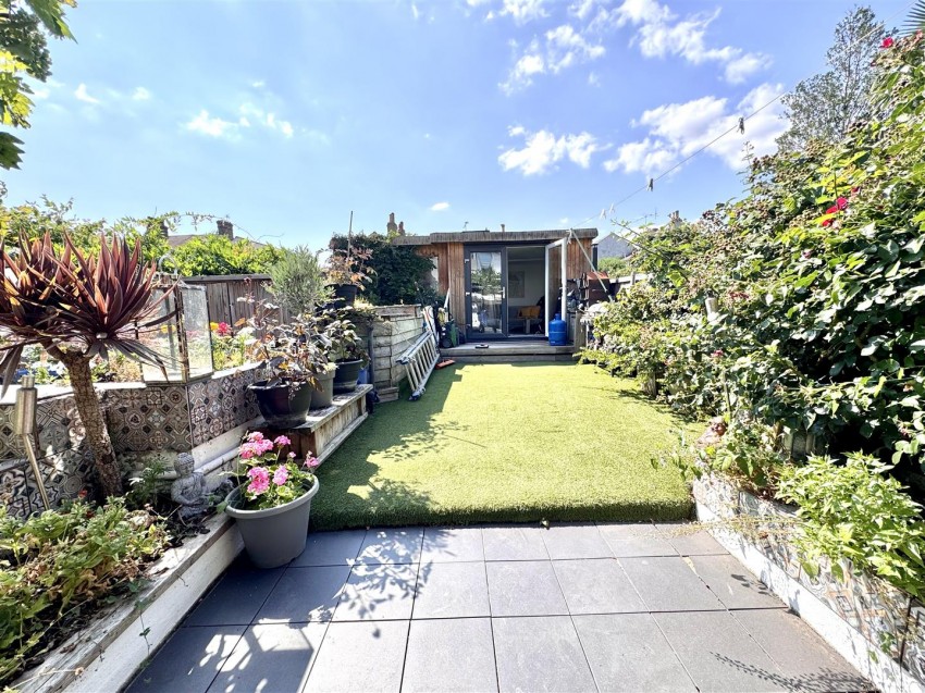 Images for Sandford Road, Bexleyheath