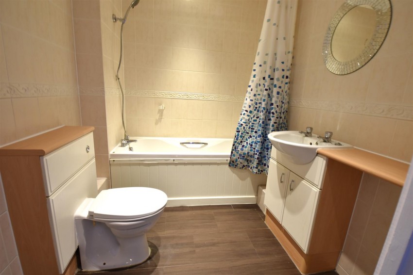 Images for Maplehurst Close, Wilmington, Dartford