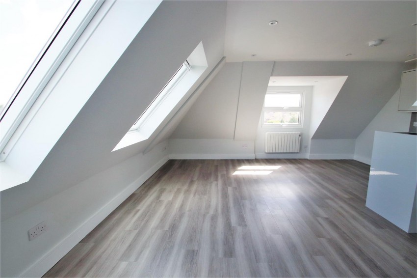 Images for Crook Log, Bexleyheath