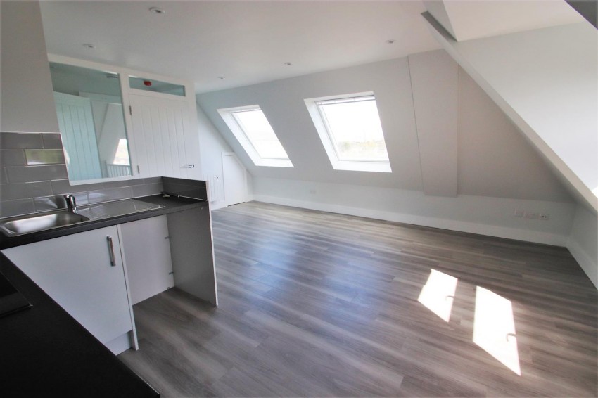 Images for Crook Log, Bexleyheath