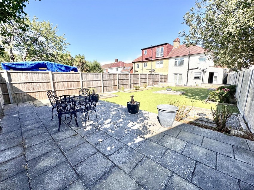 Images for Hythe Avenue, Bexleyheath