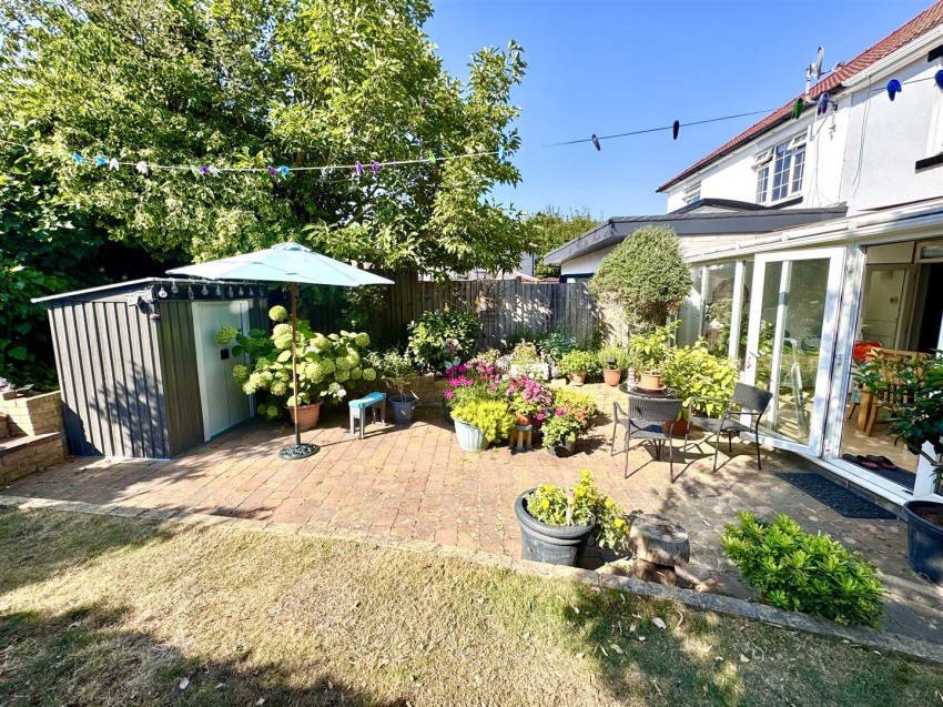 Images for Midfield Avenue, Barnehurst
