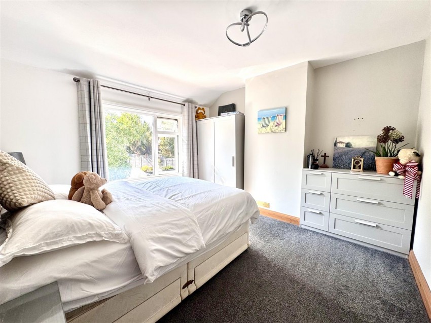 Images for Midfield Avenue, Barnehurst
